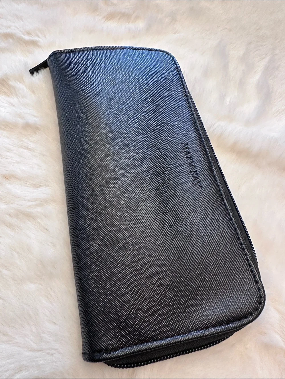Mary Kay Black Travel 5 Brush Kit in Zippered Case NEW